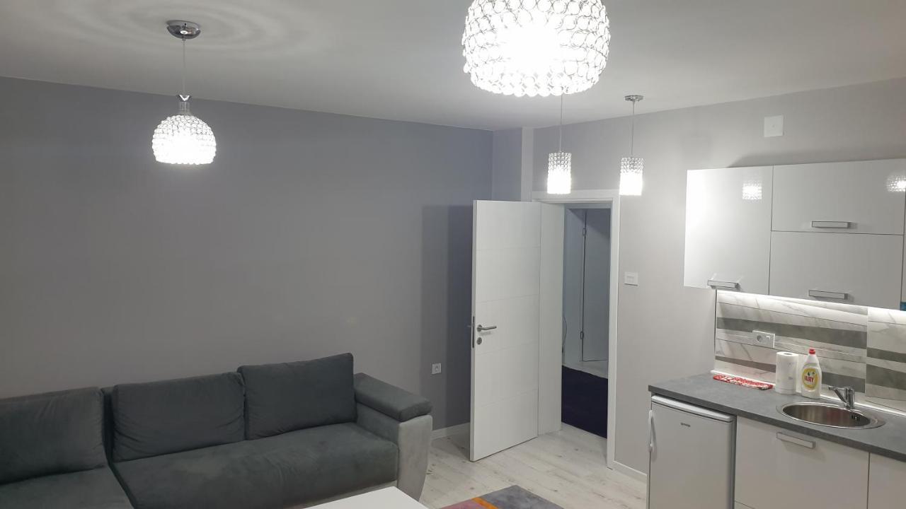 Apartman Sweet Dreams 2 Aparthotel Ni Εξωτερικό φωτογραφία