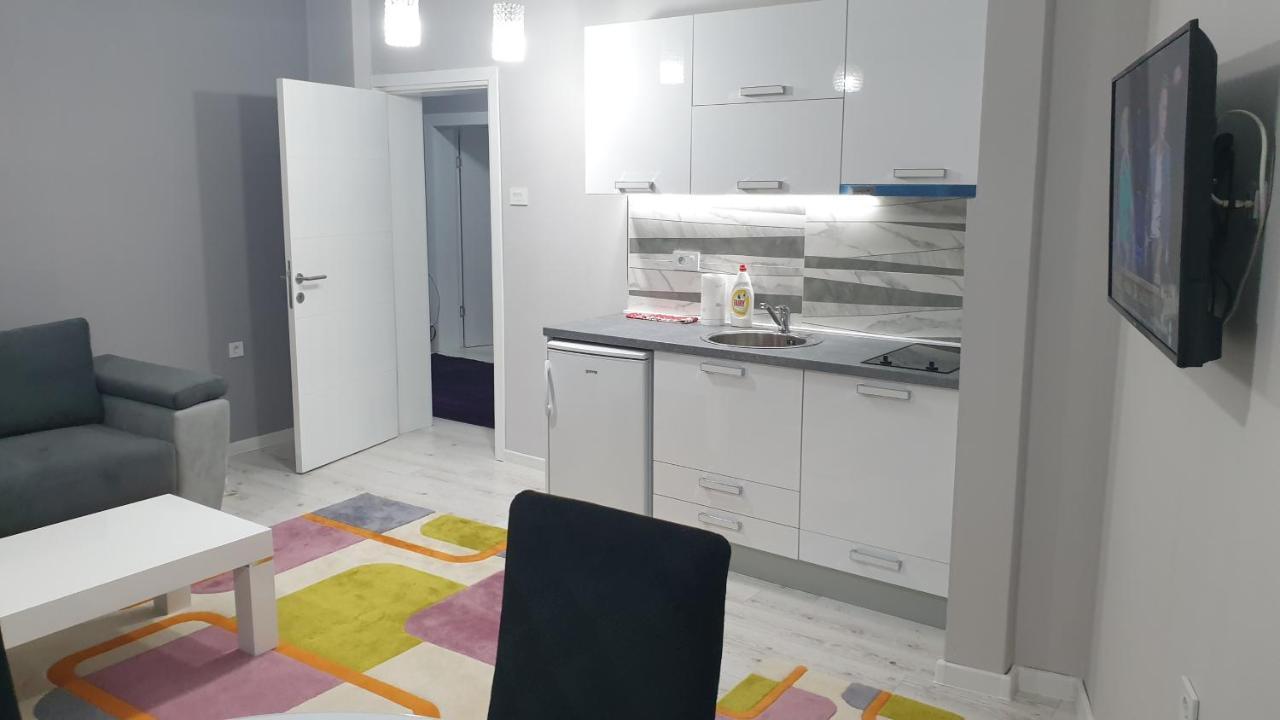 Apartman Sweet Dreams 2 Aparthotel Ni Εξωτερικό φωτογραφία