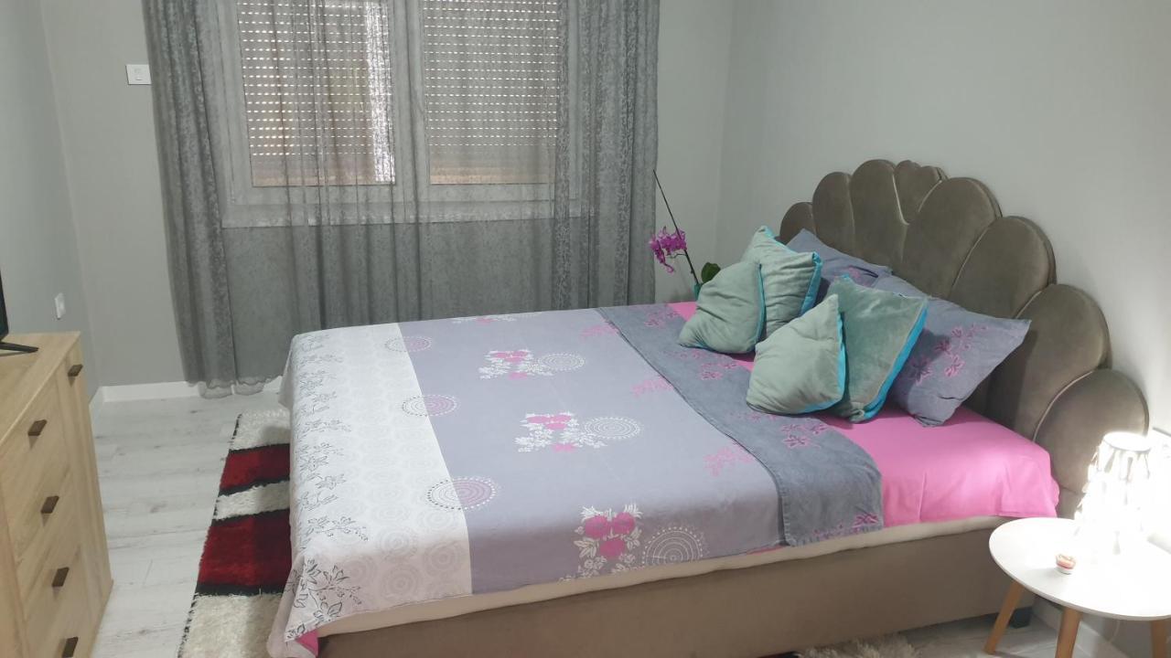 Apartman Sweet Dreams 2 Aparthotel Ni Εξωτερικό φωτογραφία